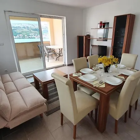 Apartment Augustin