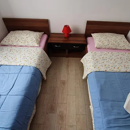 Augustin Apartment *