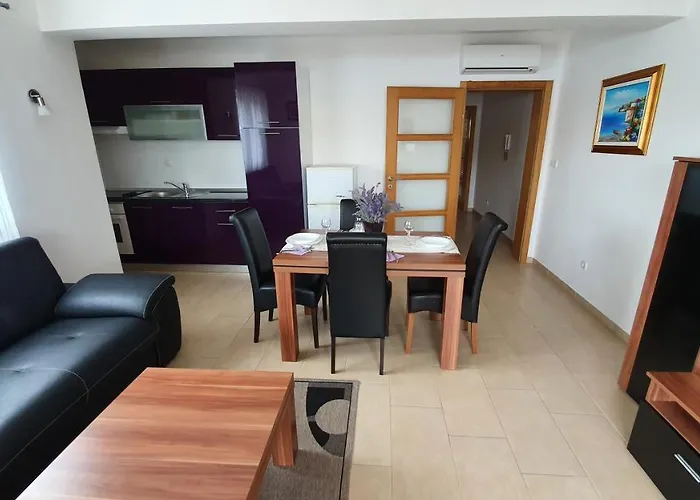 Augustin Apartman *