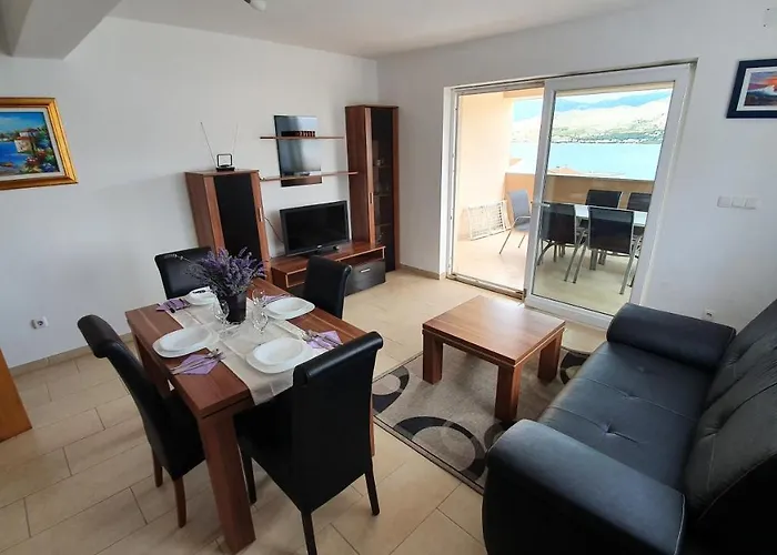 Augustin Apartamento Pag Town